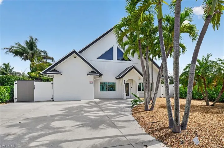 309 Donora Blvd, Fort Myers Beach, Florida 33931
