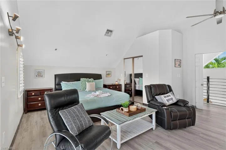 309 Donora Blvd, Fort Myers Beach, Florida 33931