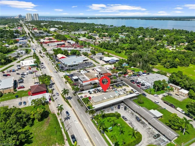 3875  Palm Beach  BLVD, Fort Myers, FL 33916