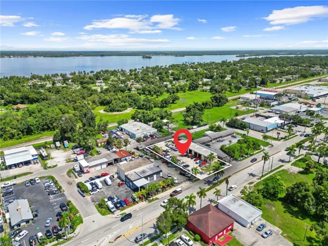 3875  Palm Beach  BLVD, Fort Myers, FL 33916