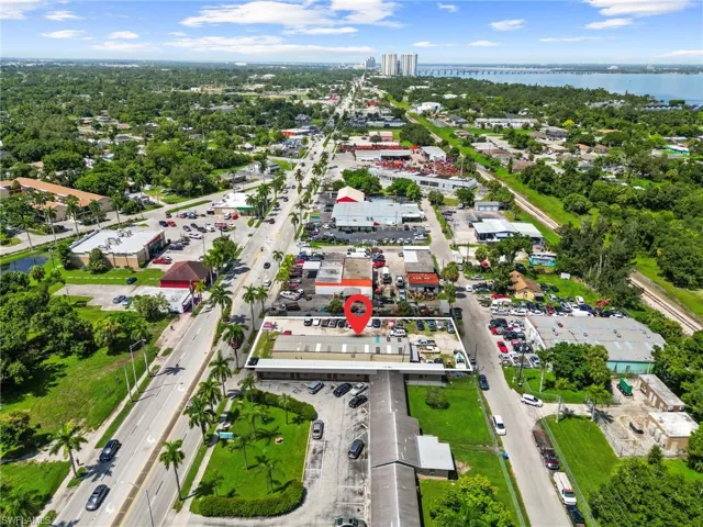 3875  Palm Beach  BLVD, Fort Myers, FL 33916
