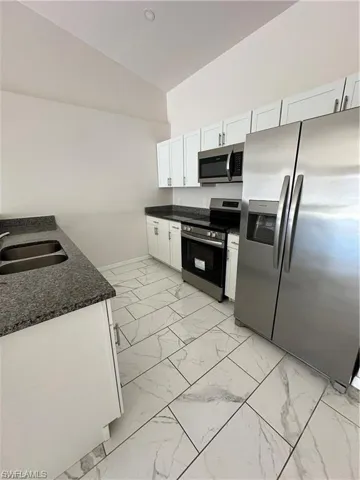 254 Sw 3rd St, Cape Coral, Florida 33991