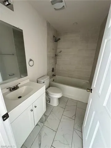 254 Sw 3rd St, Cape Coral, Florida 33991