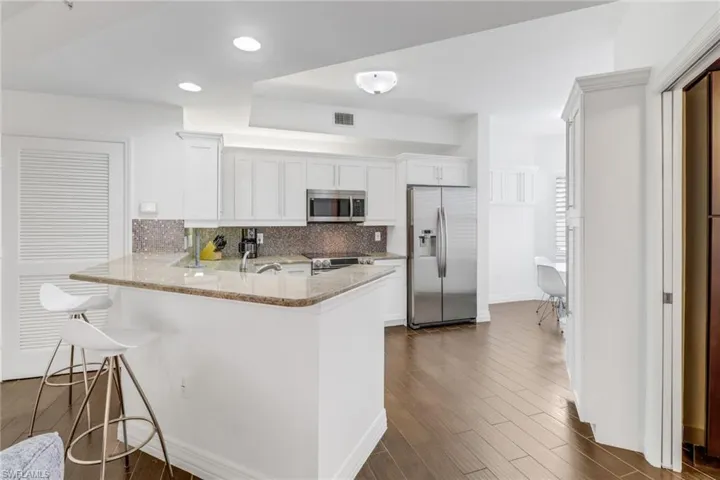 450 Bayfront Pl 4201, Naples, Florida 34102