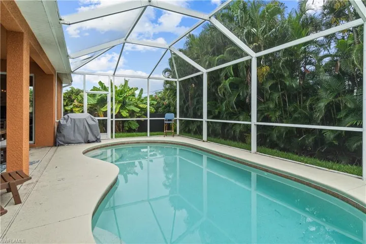 1217 SW 33rd  TER, Cape Coral, FL 33914