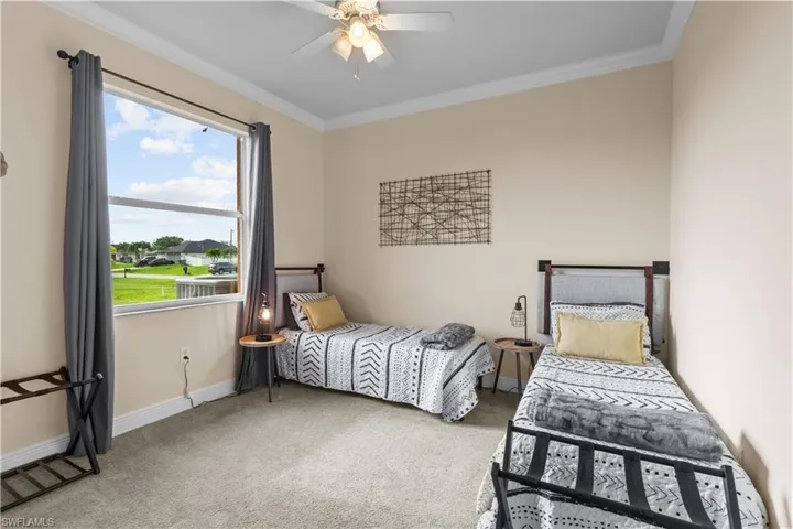 1217 SW 33rd  TER, Cape Coral, FL 33914