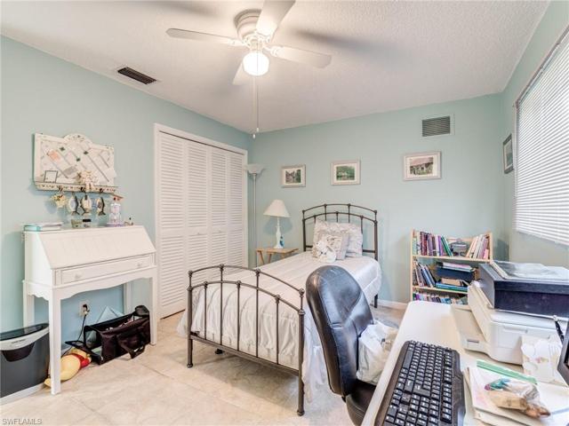 4208 SE 19th  PL, CAPE CORAL, FL 33904