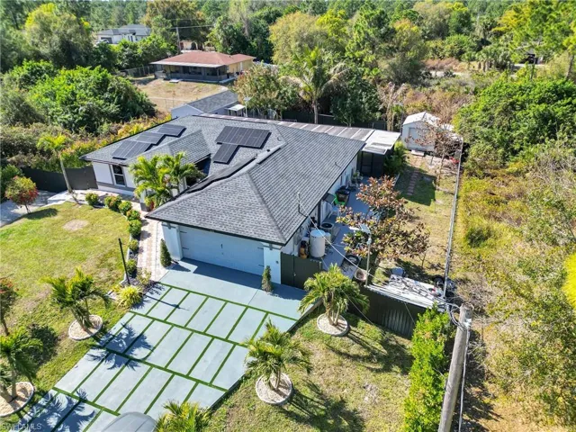 Aerial view of property and surrounding area