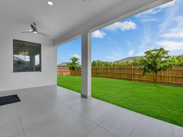 View of patio / terrace with ceiling fan