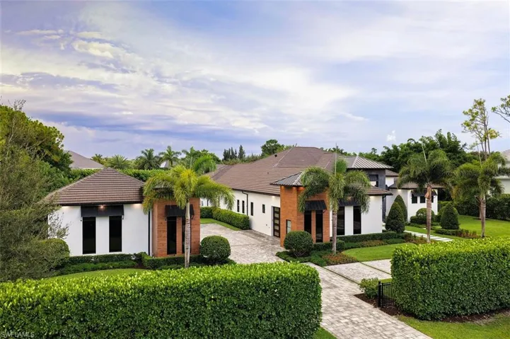 728 Carica Rd, Naples, Florida 34108