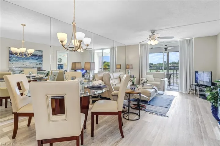 Bright and Airy living/dining area