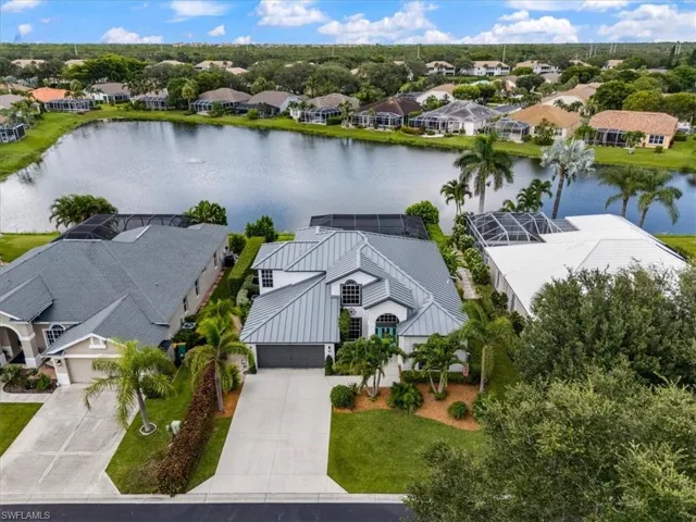 7550  Citrus Hill  LN, Naples, FL 34109