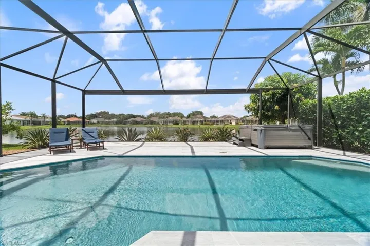 7550  Citrus Hill  LN, Naples, FL 34109