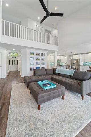 7550  Citrus Hill  LN, Naples, FL 34109