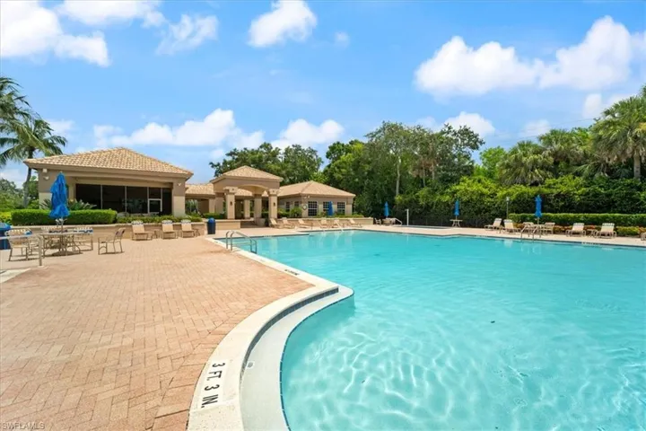 7550  Citrus Hill  LN, Naples, FL 34109