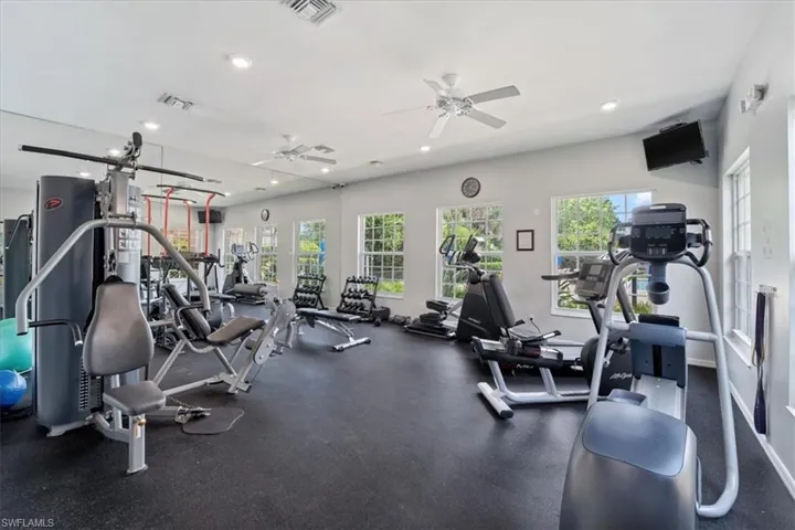 7550  Citrus Hill  LN, Naples, FL 34109