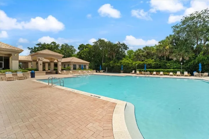 7550  Citrus Hill  LN, Naples, FL 34109