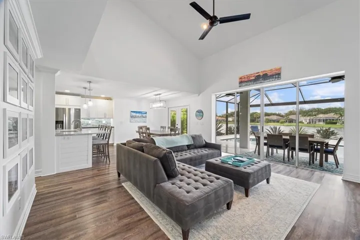 7550  Citrus Hill  LN, Naples, FL 34109
