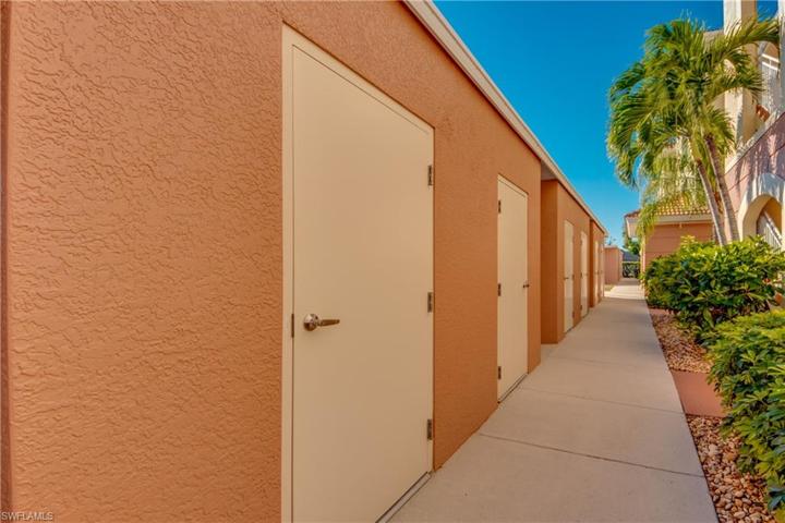 1141  Van Loon Commons  CIR, Cape Coral, FL 33909