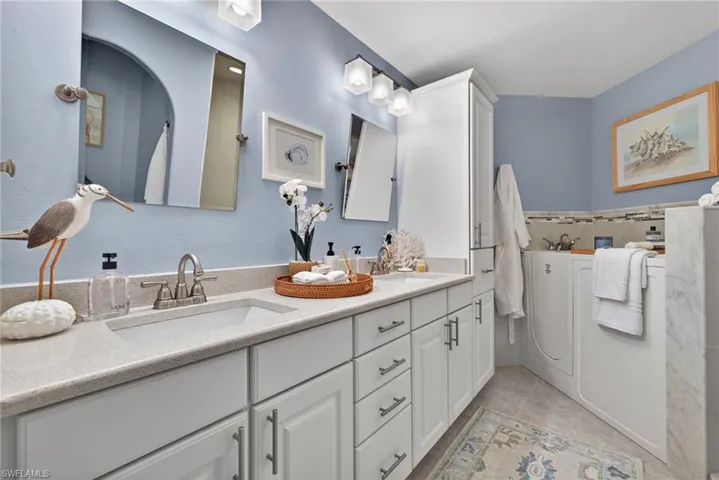 14570 Grande Cay Cir 2407, Fort Myers, Florida 33908