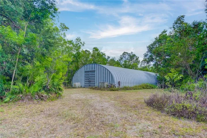 5000+ SF of protected Storage