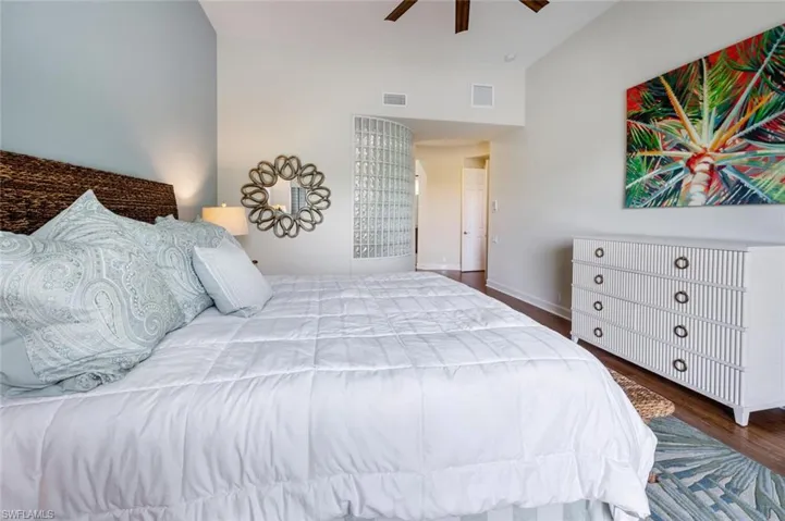 3019  Lancaster  DR, Naples, FL 34105