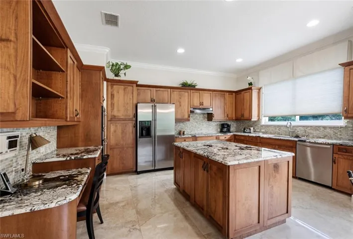 3019  Lancaster  DR, Naples, FL 34105
