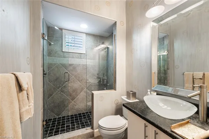 3019  Lancaster  DR, Naples, FL 34105