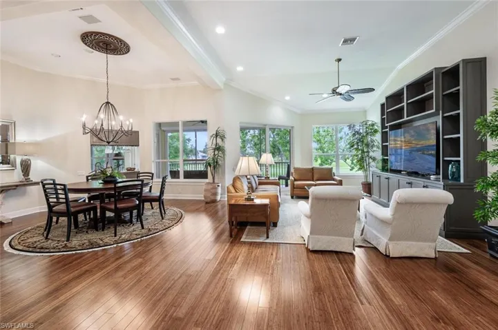 3019  Lancaster  DR, Naples, FL 34105