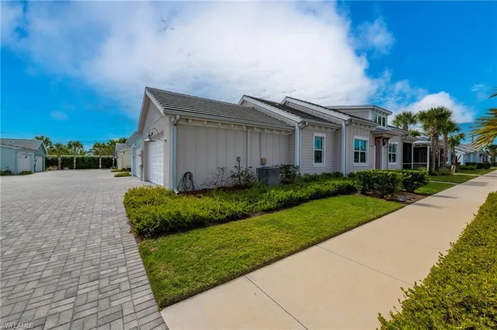 7270 Saona Ct, Naples, Florida 34113