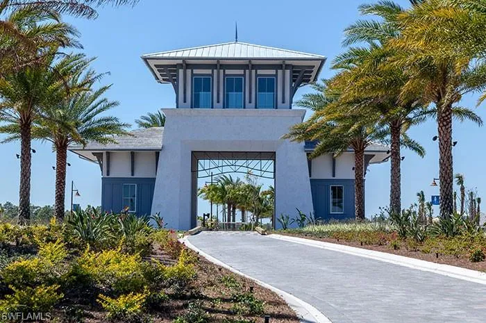 7270 Saona Ct, Naples, Florida 34113