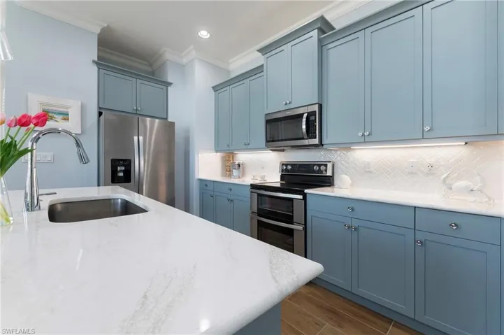 7270 Saona Ct, Naples, Florida 34113