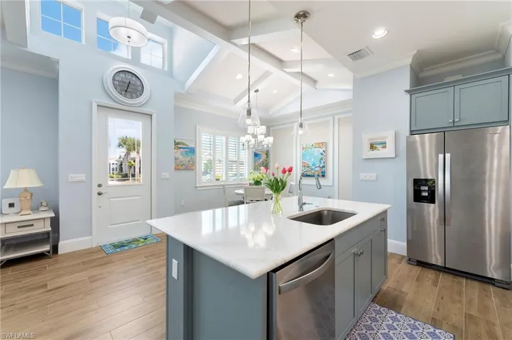 7270 Saona Ct, Naples, Florida 34113