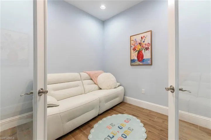 7270 Saona Ct, Naples, Florida 34113