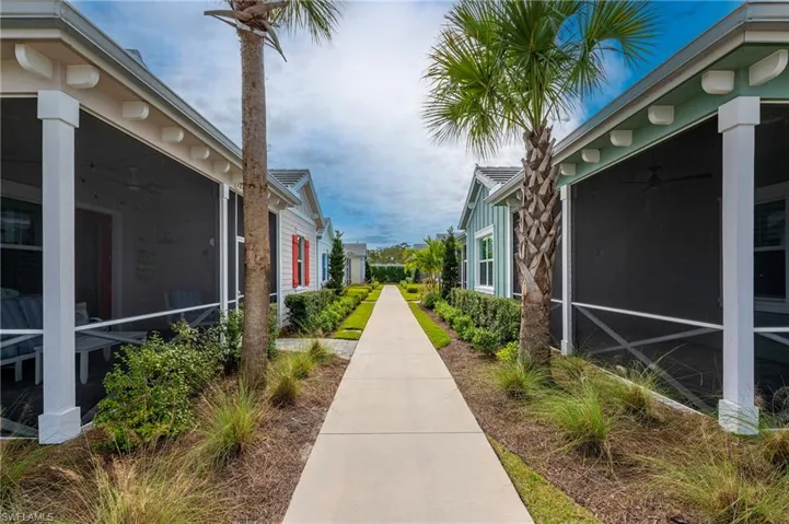 7270 Saona Ct, Naples, Florida 34113