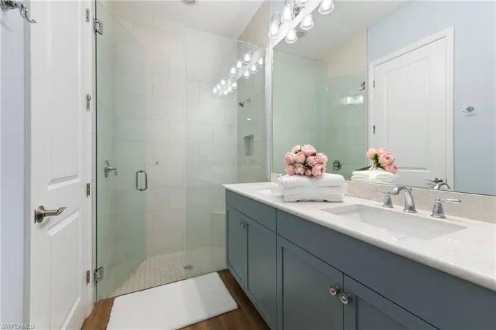 7270 Saona Ct, Naples, Florida 34113