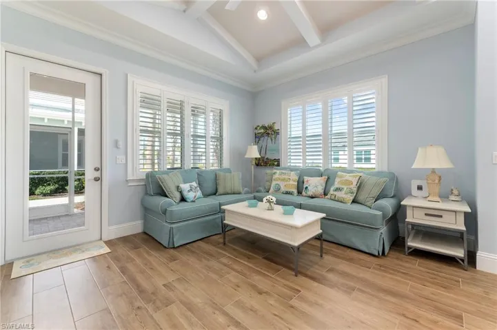 7270 Saona Ct, Naples, Florida 34113