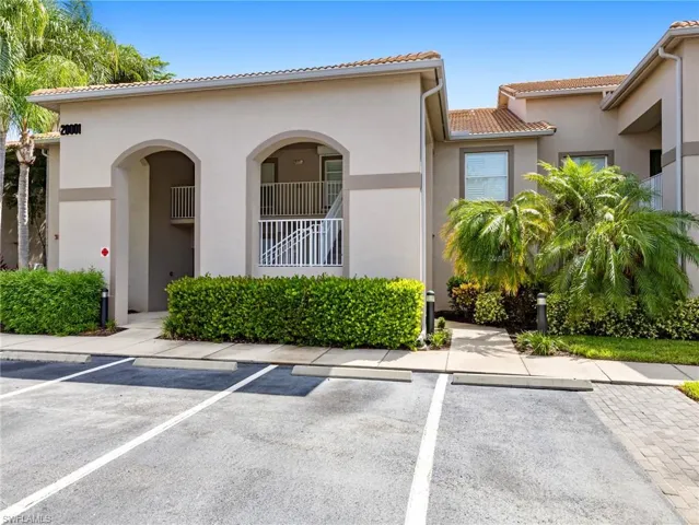 20001 Barletta Ln 2011, Estero, Florida 33928