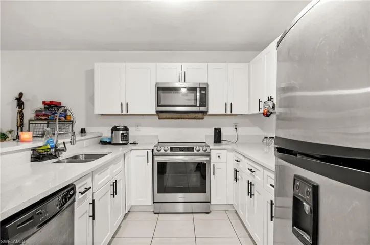 4541/4543 27th St Sw, Lehigh Acres, Florida 33973