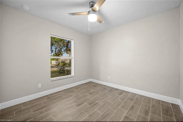 4541/4543 27th St Sw, Lehigh Acres, Florida 33973