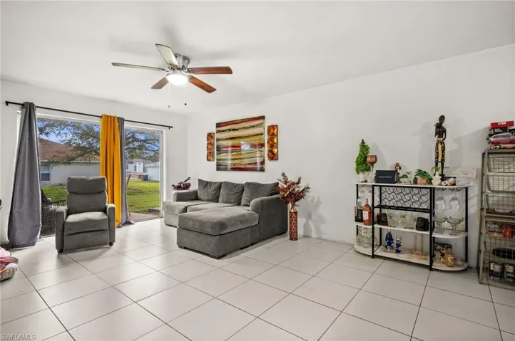 4541/4543 27th St Sw, Lehigh Acres, Florida 33973
