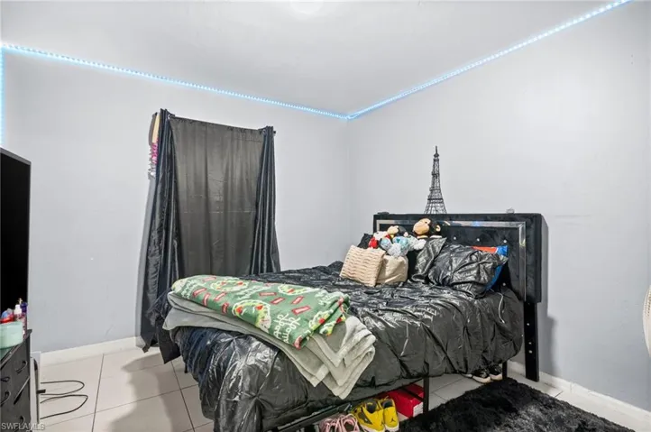 4541/4543 27th St Sw, Lehigh Acres, Florida 33973