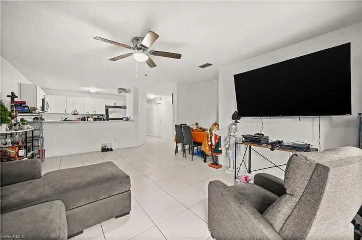 4541/4543 27th St Sw, Lehigh Acres, Florida 33973