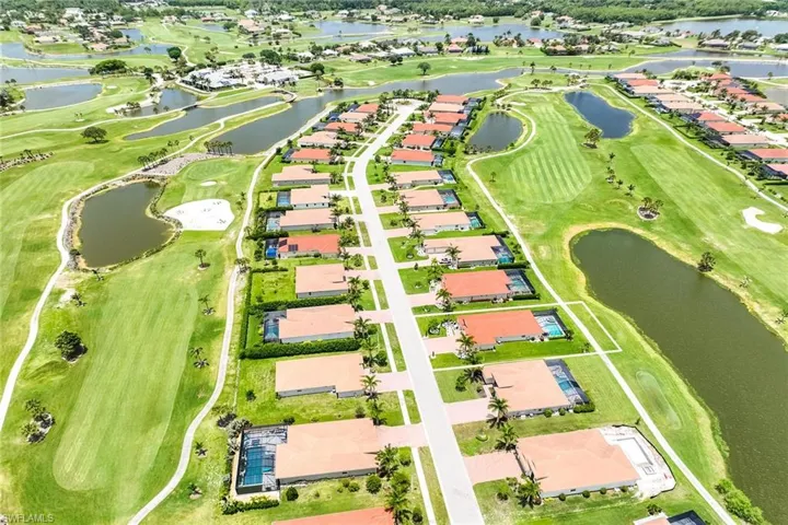 18699 Ensenada Dr, Naples, Florida 34114