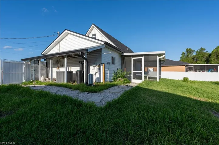 4323 7th St W, Lehigh Acres, Florida 33971