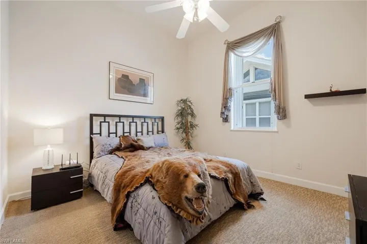 Guest Bedroom #1