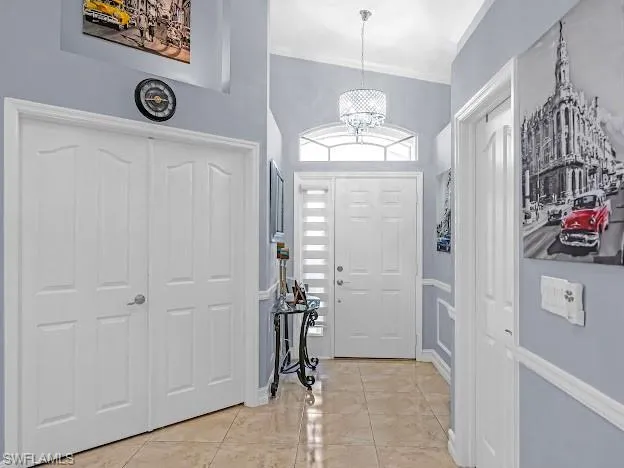 5313  Whitten  DR, Naples, FL 34104