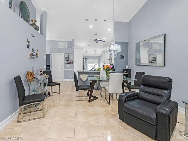 5313  Whitten  DR, Naples, FL 34104