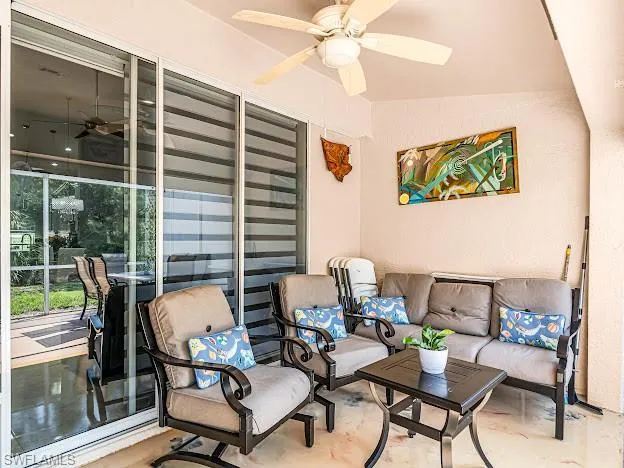 5313  Whitten  DR, Naples, FL 34104
