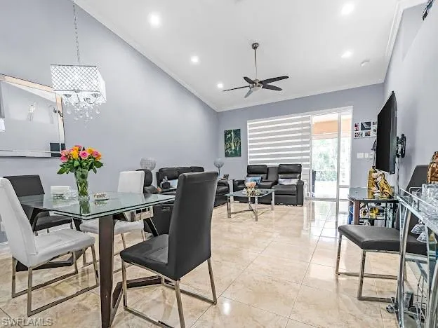 5313  Whitten  DR, Naples, FL 34104